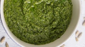 5-Minute Basil Pesto Recipe With Sunflower Seeds Is Chef … – 30Seconds.com
