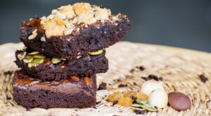 The Gluten-Free Ingredient That Gives Brownies A Huge Fiber Boost – The Daily Meal