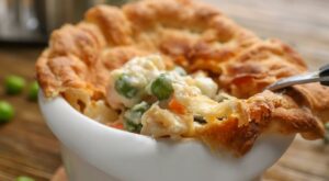 Easy Sunday Dinner Chicken Pot Pie Recipe Is Ready in About 1 Hour | Poultry | 30Seconds Food