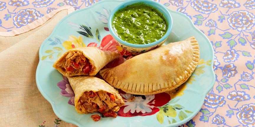 These Chicken Empanadas Are Little Pockets of Deliciousness