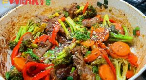 Chinese Beef Stir-Fry (Easy Video Recipe)