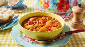 This Hearty Hamburger Soup Is Perfect for a Cold Winter Day