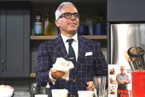 Geoffrey Zakarian cooks up a production company