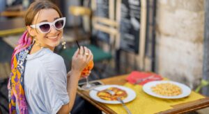 How To Improve Your Relationship With Food Through Meditation – Glam