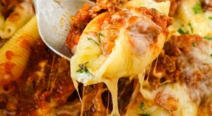 Cheesy Stuffed Shells with Beef Recipe | Get On My Plate