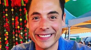 The Real Reason Jeff Mauro Thinks Tacos Are Sandwiches – Mashed