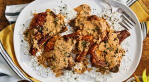 Smothered Pork Chops With Rice