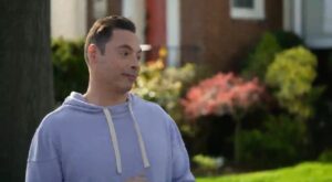 Kitchen Crash in Suburban New York | A sleepy street in suburban New York sees the ultimate home invasion when Jeff Mauro rolls in and kicks off a #KitchenCrash! 💥 Don’t miss tonight’s new… | By Food Network | Facebook