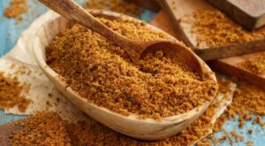 How to Soften Brown Sugar (5 Easy Ways)