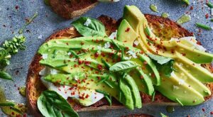 What Happens to Your Body When You Eat Avocado Every Day – EatingWell
