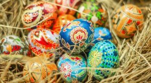 These Ukrainian Pysanky Eggs Are the Prettiest Tradition for Easter – AOL