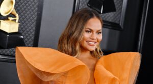8 Chrissy Teigen Recipes That Are Simple But Totally Satisfying – The Zoe Report