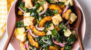 Fall Panzanella with Kale, Apple & Roasted Acorn Squash – EatingWell