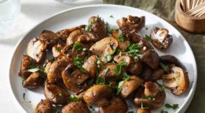 Garlic-Butter Mushroom Bites Recipe – EatingWell