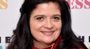 These Are the 3 Key Ingredients Alex Guarnaschelli Says Will Elevate Any Dish — And They May Already Be in Your … – The Kitchn