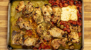 Greek Sheet Pan Chicken Dinner – Dimitras Dishes