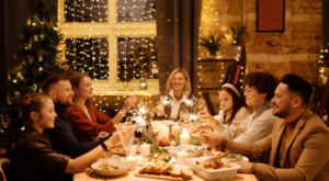 What You Need to Know to Host a Successful Christmas Dinner | Ideas & Tips – Del Mesa Liquor