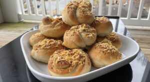 Homemade restaurant-quality garlic knots in under an hour – University of Virginia The Cavalier Daily