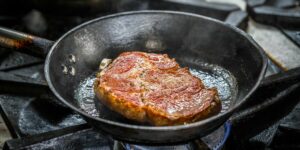 The Best Way to Cook a Steak Is Also the Easiest – Men’s Health
