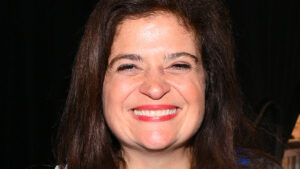 Alex Guarnaschelli Revealed To TikTok How She Really Learned To Cook – Mashed