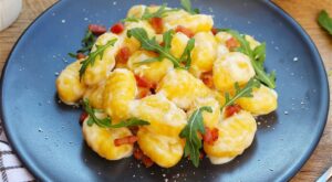 This Prep Mistake Could Turn Your Gnocchi Into A Gummy Mess – Mashed