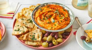 Best Roasted Red Pepper Hummus Recipe – How to Make Roasted … – The Pioneer Woman