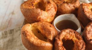 Best Yorkshire Pudding Recipe | How To Make Yorkshire Puddings – Delish UK