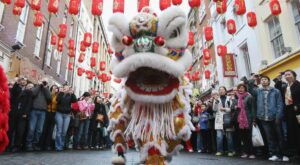 What Is Lunar New Year? Chinese New Year 2023 Traditions and Food – Woman’s Day
