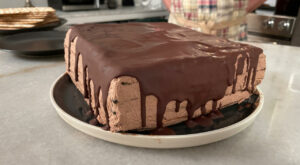 Chocolate Matzo Icebox Cake from the Creator of PieCaken – Rachael Ray Show