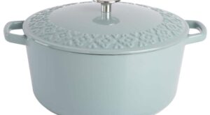 Spice BY TIA MOWRY Savory Saffron 6 qt. Enameled Cast Iron Dutch Oven with Lid in Mint 985118380M – The Home Depot