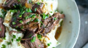 Easy Keto Pot Roast with Beef – Low Carb