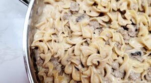 Easy Beef Stroganoff – Simply Scratch Made