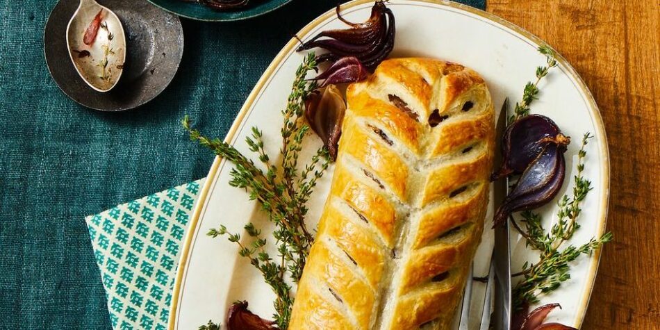 How to Make the Ultimate Beef Wellington for the Holidays