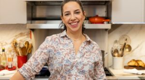 A Chef’s Guide to Italian Cooking | Now Streaming on the Magnolia App | From heirloom tomatoes to heirloom recipes, chef Carla Lalli Music shares some of her family’s most treasured Italian dishes in her new workshop, A… | By Magnolia Network | Facebook