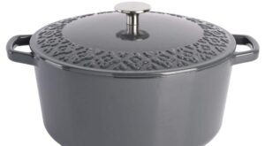 Spice BY TIA MOWRY Savory Saffron 6 qt. Enameled Cast Iron Dutch Oven with Lid in Charcoal 985118381M – The Home Depot