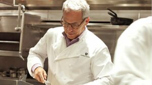 Iron Chef Geoffrey Zakarian Is Headed for The Seaport