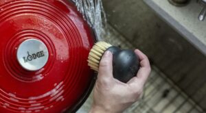 How to Remove Stains from Enameled Cast Iron