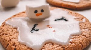 How to Make the Melted Snowman Sugar Cookies Taking Over TikTok