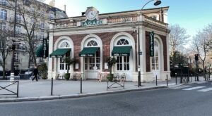 5 Former Parisian Railway Stations That Are Now Great Restaurants