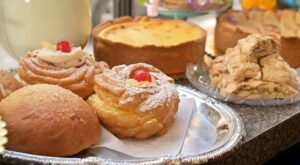 La Dolce Vita continues Italian Easter traditions through holiday pastries