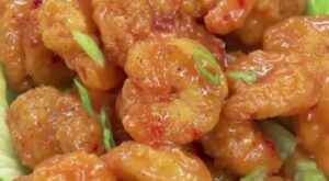 Who doesn’t love Bang-Bang Shrimp? Check out the full video on Food Network to see how I use my secret ingredient, mayonnaise, to make this dish pop!… | By Jeff Mauro | Facebook