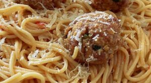 Instant Pot Spaghetti and Meatball Madness – Corrie Cooks