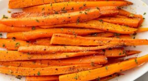 Honey-Glazed Carrots Changed The Way We Look At Orange Foods Forever