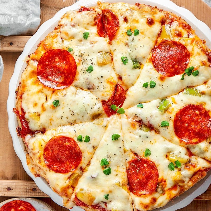 Easy Chicken Crust Pizza (3 Ingredients!) – The Big Man’s World ®