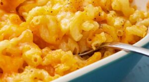 Why You Should Be Layering Your Baked Mac & Cheese Like A Lasagna