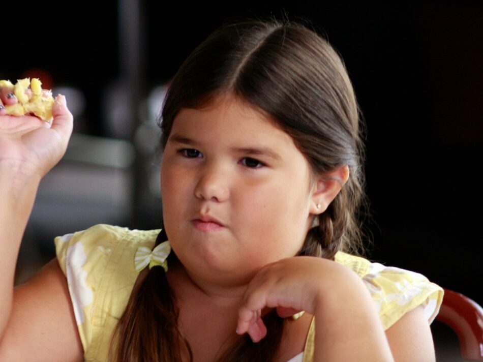 Desperate Housewives child star details devastating impact of vile abuse aged six – AOL