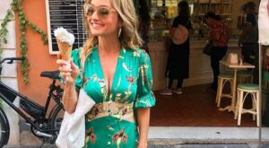 Giada DeLaurentiis Sweet Green Floral Dress On Instagram | Celebrity Style Guide | Casual outfits spring comfy, Spring outfits casual, Fashion