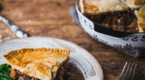 Make this easy steak and ale pie at home with fall-apart chunks of braising steak and either homemade or shop bought shortc… | Steak and ale, Ale pie, Steak ale pie