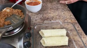 FARM STAND EASY BEEF BURRITOS! | Good Morning from The Farm Stand Kitchen! 
In the kitchen we are making one of our favorite entrees …EASY BEEF BURRITOS.  This recipe is on page 107 of… | By The Farm Stand | Facebook