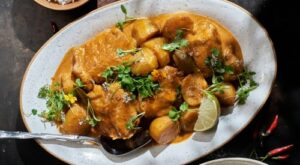 Chicken Massaman Curry Recipe | Flipboard